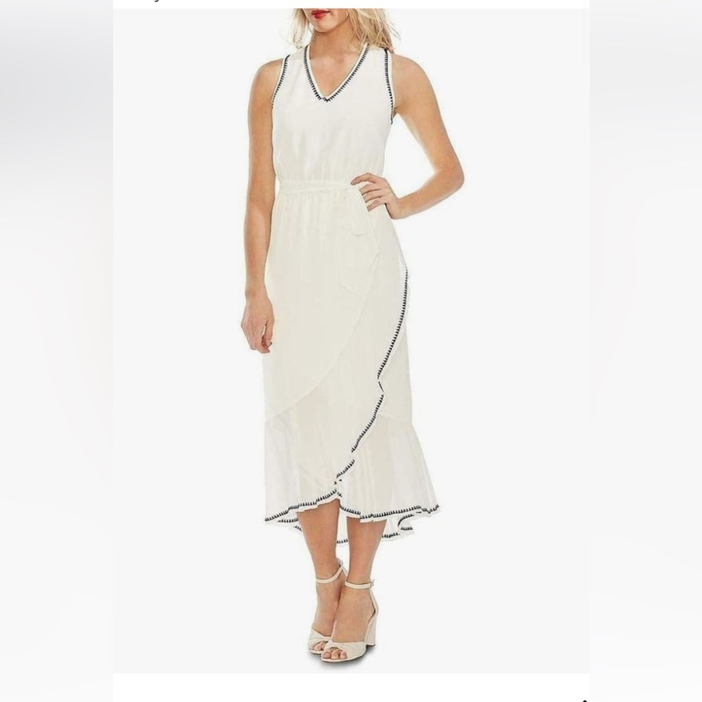 Vince Camuto Elegant White Sleeveless Dress
